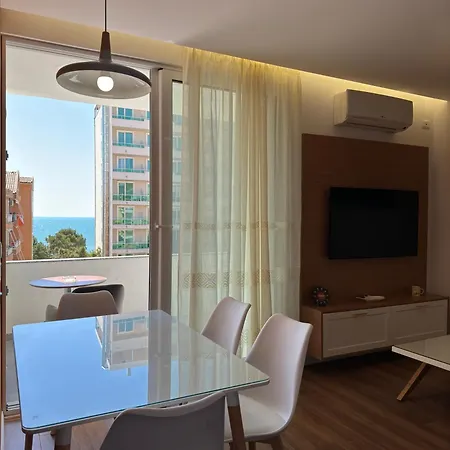 Apartment Bohemian Apt, Beachfront & Family Friendly - By Beta Premium Golem (Tirana)