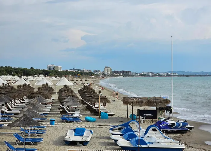 Bohemian Apt, Beachfront & Family Friendly - By Beta Premium * 格勒姆